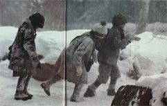 Die Bullerb-Kinder stapfen durch den Schnee